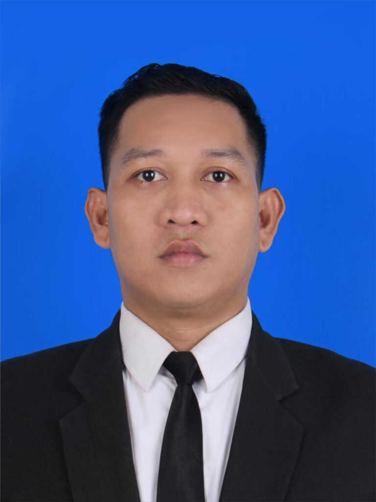 Syarifuddin Paware S.H.I., M.H